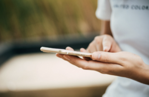 インスタで副業の勧誘には注意！見極めるコツや上手い断り方は？