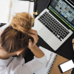 副業禁止はおかしい！会社にバレないために気をつけたいことは？